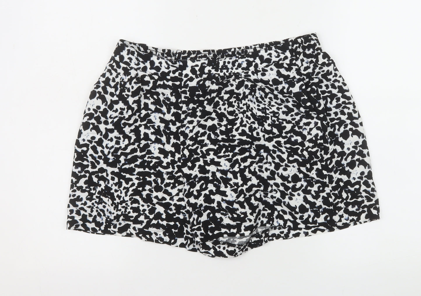 Papaya Women’s Black Animal Print Summer Shorts Size 12