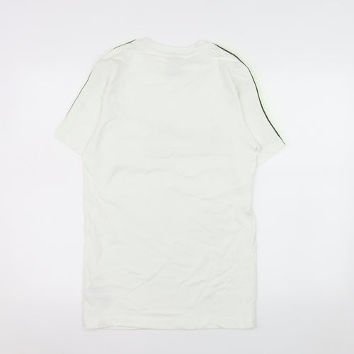 Nike Men's White XS Graphic Swoosh Short Sleeve Cotton T-Shirt