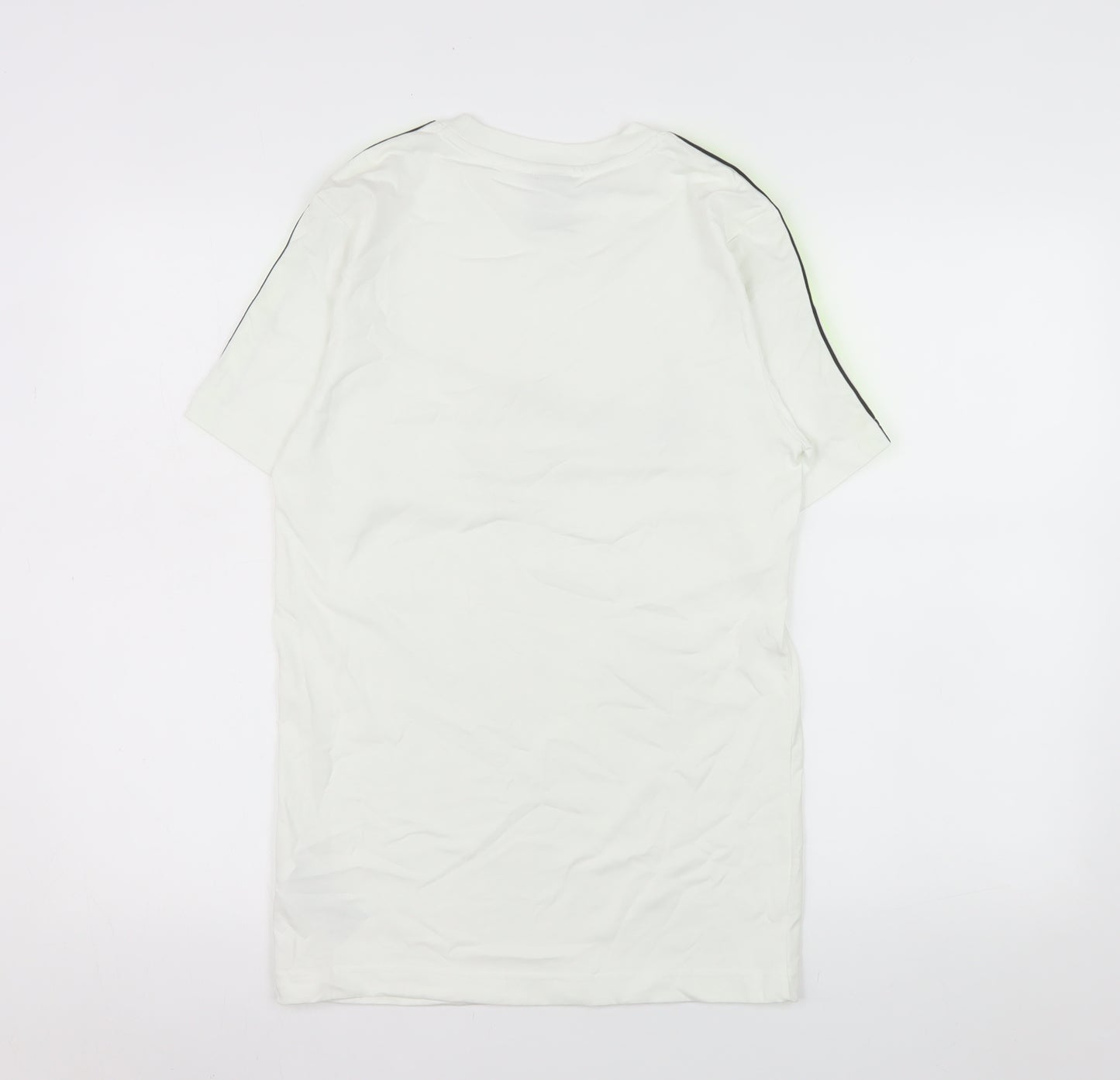 Nike Men's White XS Graphic Swoosh Short Sleeve Cotton T-Shirt