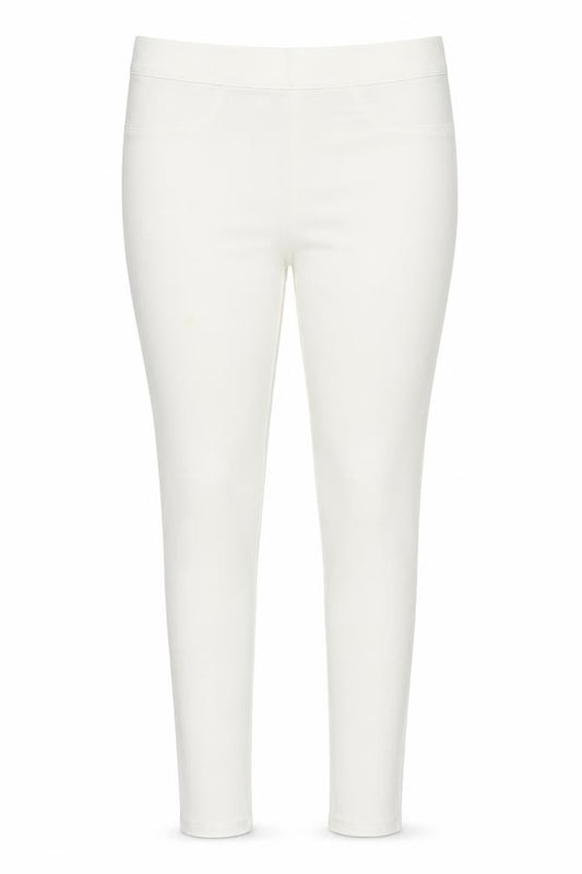 Front view of Dunnes Women’s Ivory Jegging Jeans, size UK 8 Slim, Fit