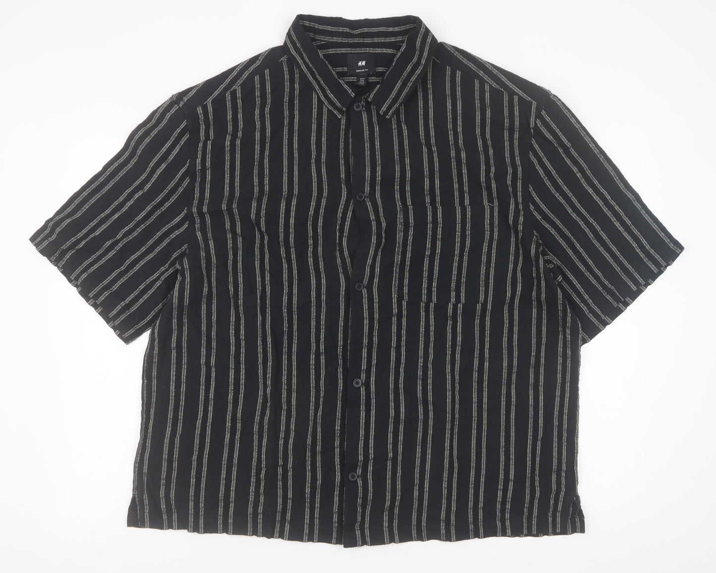 H&M Men’s Black Striped Short Sleeve Button-Up Shirt XL Regular Fit