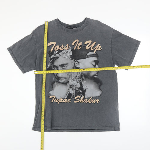 Bershka Men’s Grey Tupac Shakur Graphic Band T-Shirt XS