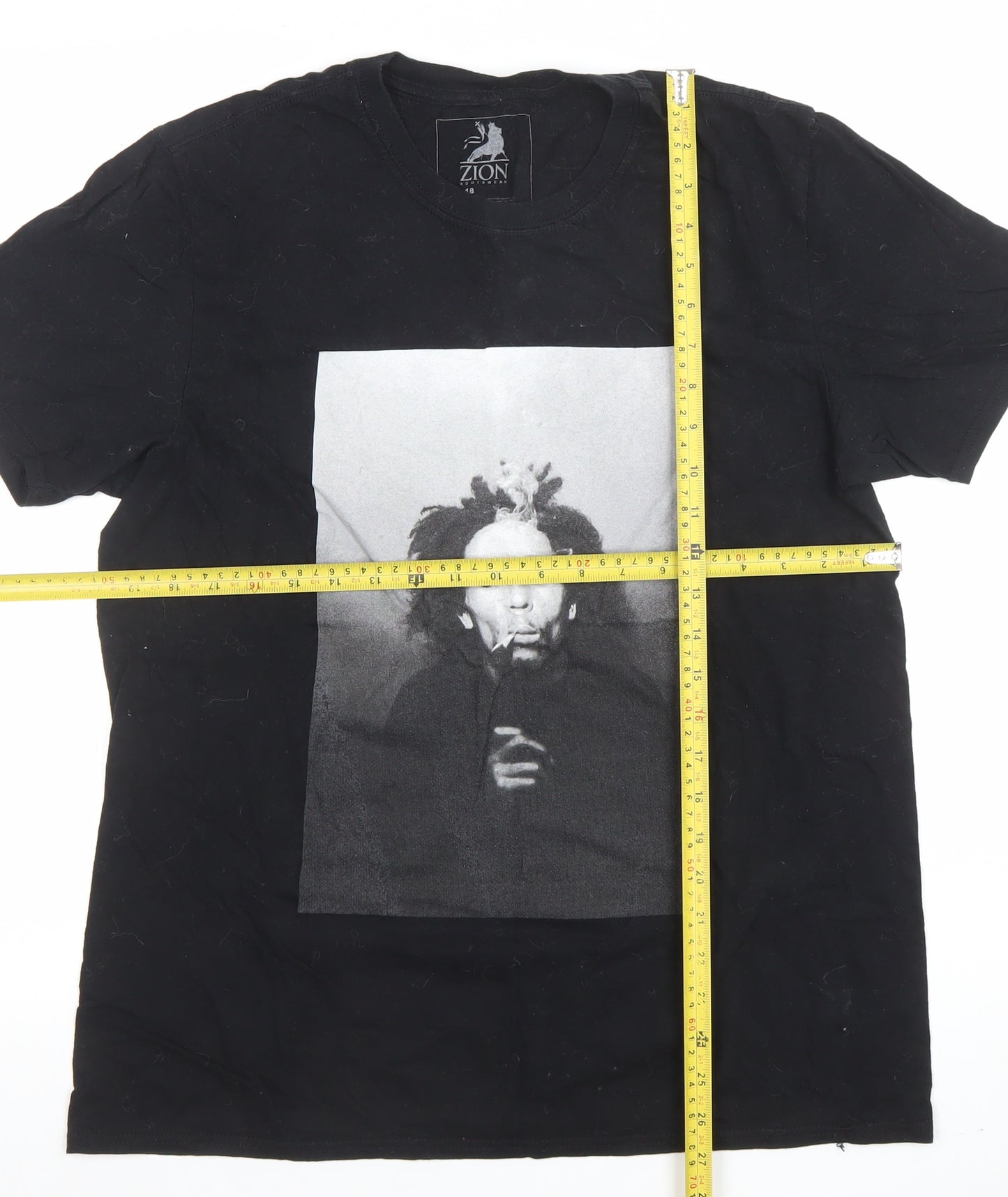 Zion Rootswear Women's Black Size 18 Music Graphic T-Shirt