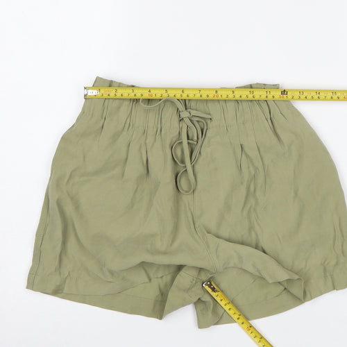 Pull&Bear Women Green Paperbag Shorts Size S Viscose Blend