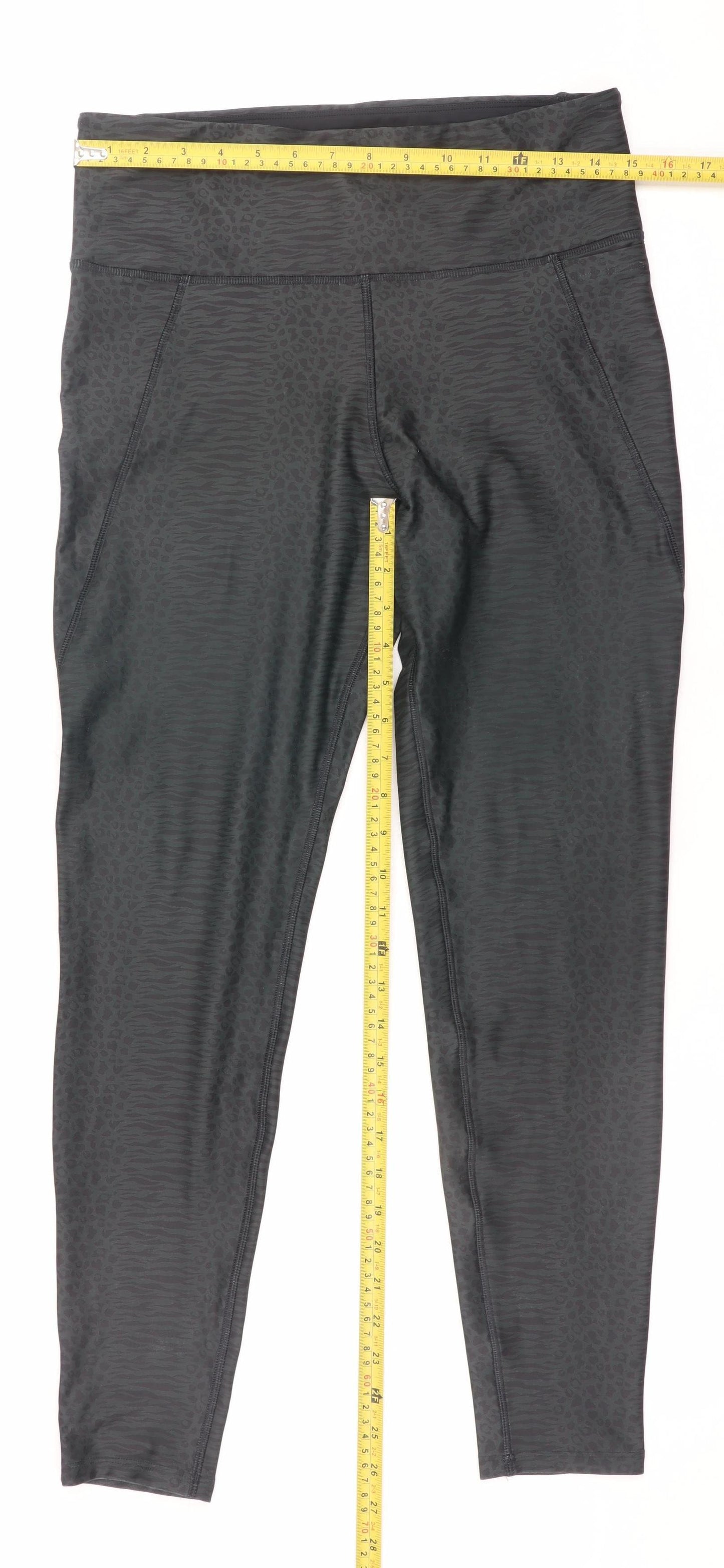 Reebok Womens Black Animal Print High Rise Ankle Leggings L