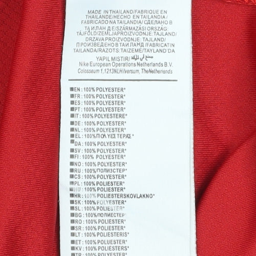 Nike Men’s Red Liverpool FC Salah #11 Short Sleeve Football Jersey L