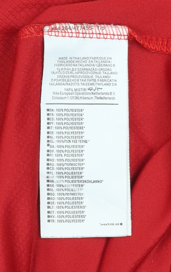Nike Men’s Red Liverpool FC Salah #11 Short Sleeve Football Jersey L