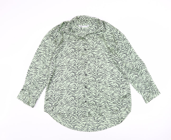 Zara Women’s Green Animal Print Button-Up Shirt XS Long Sleeve Polyester