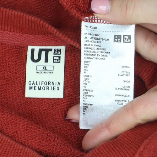 Uniqlo UT California Memories Red XL Women's Pullover Sweatshirt