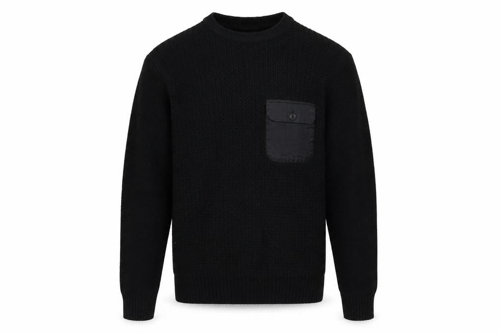 Front view of New Look Men Black L Chunky Knit Crew Neck jumper