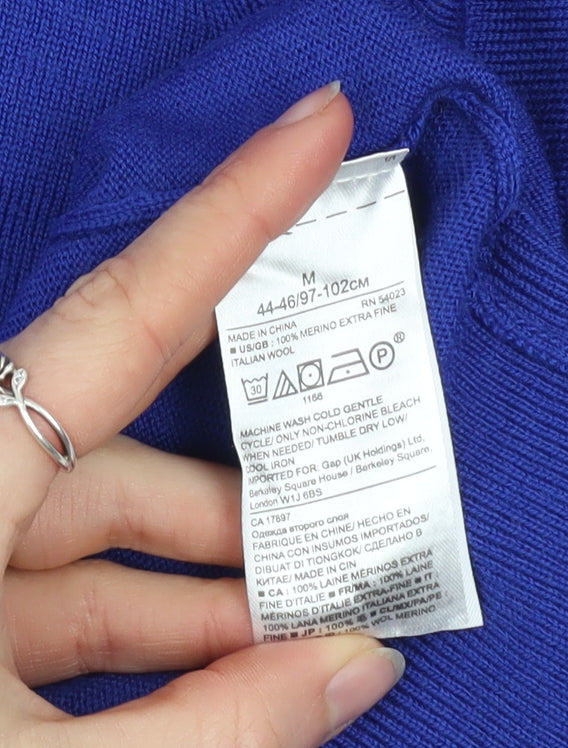 Banana Republic Men's Blue Merino Wool V-Neck Jumper Size M