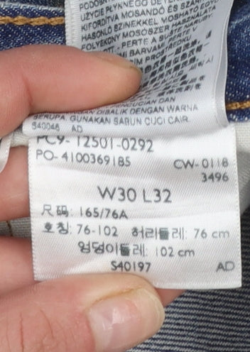 Levi’s 501 Men’s Blue Denim Distressed Shorts Size 30 Regular