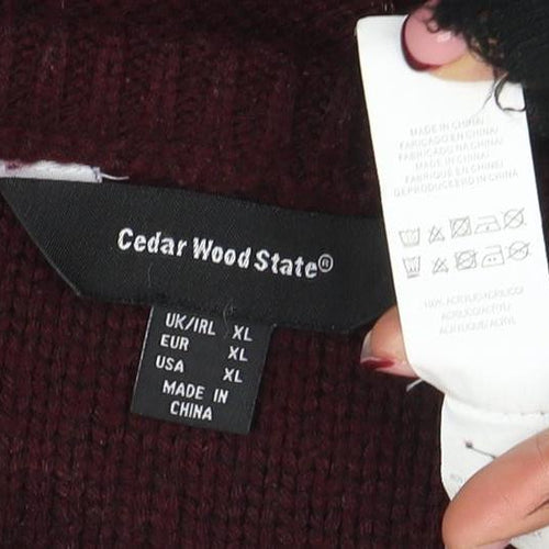 Cedar Wood State Men’s Red XL Cable-Knit Crew Neck Jumper