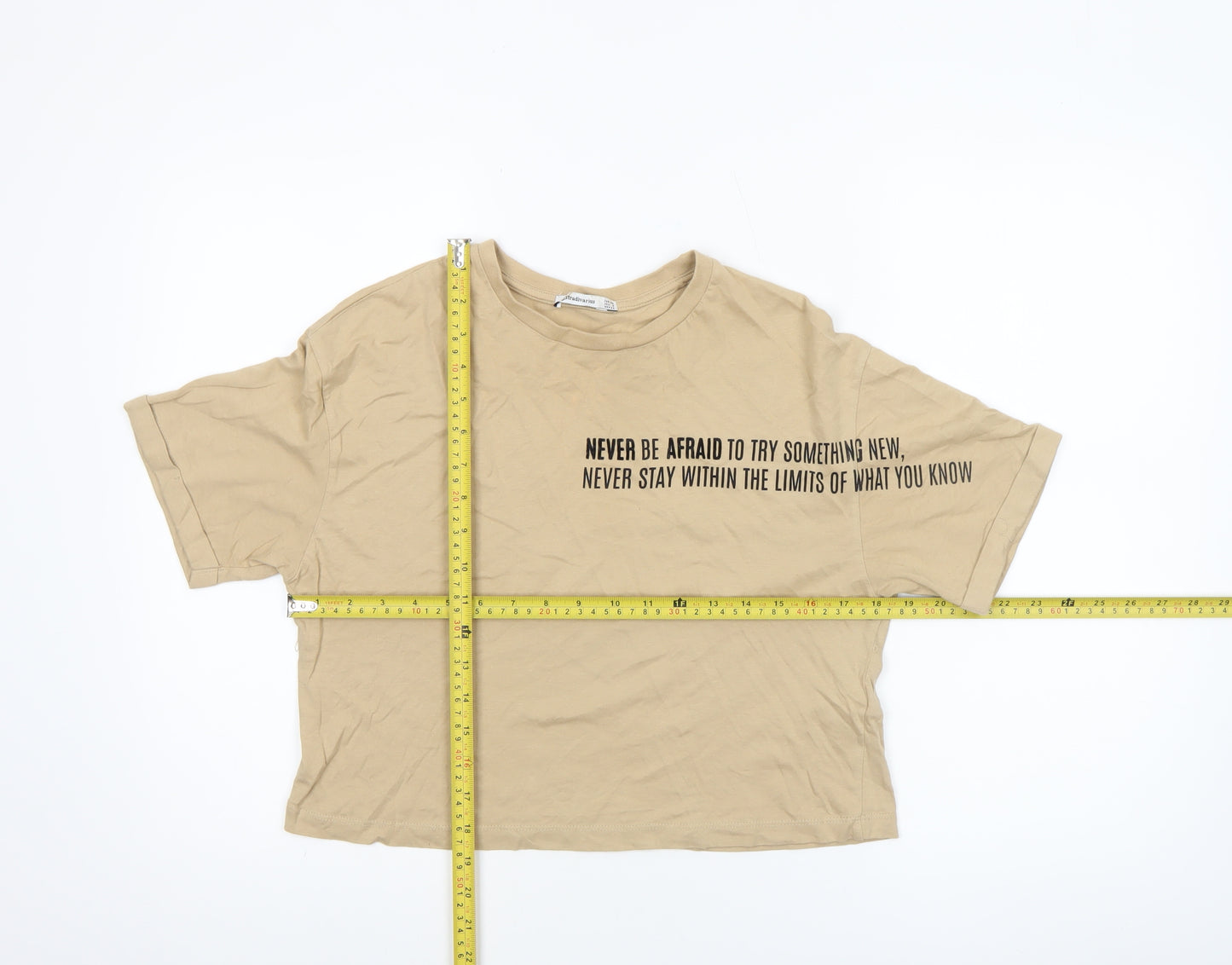 Stradivarius Women's Beige Cropped T-Shirt Size 6 Short Sleeve Cotton