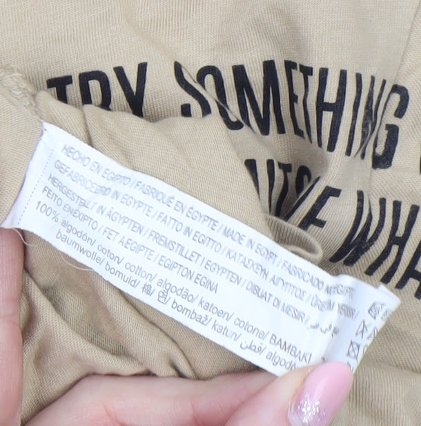 Stradivarius Women's Beige Cropped T-Shirt Size 6 Short Sleeve Cotton