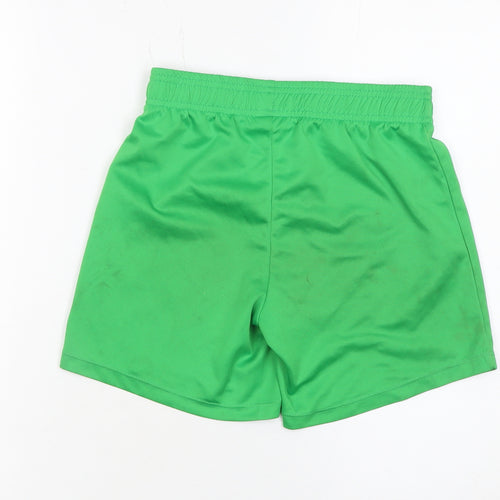 Umbro Boys Green Athletic Football Shorts YM Quick Dry Sportswear