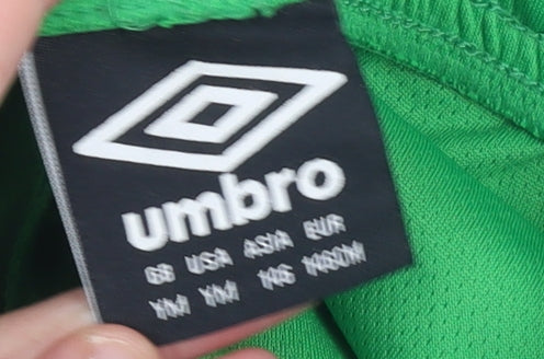 Umbro Boys Green Athletic Football Shorts YM Quick Dry Sportswear
