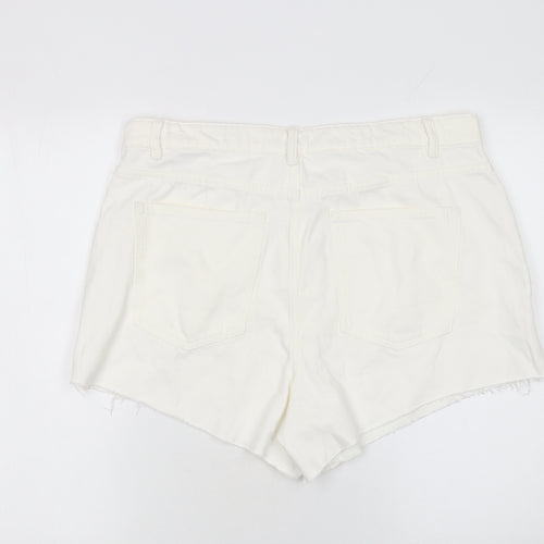 Marks and Spencer Women Ivory Cotton High Waist Mom Shorts Size 18