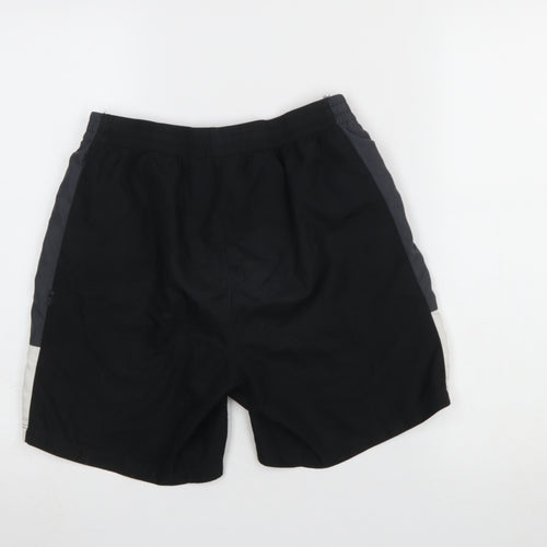 Umbro Men's Black Athletic Football Shorts Size S Quick Dry
