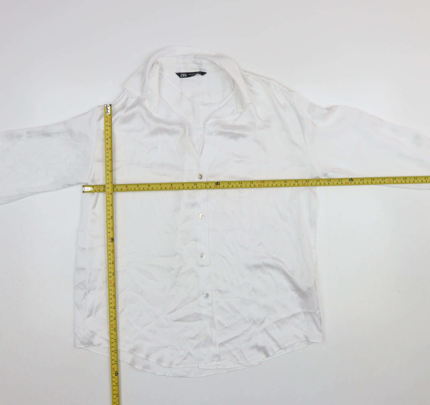 Zara Women White Long Sleeve Button-Up Blouse Size S Classic Style