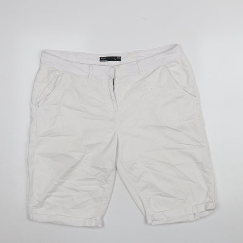 St. Bernard for Dunnes Stores Women's White Size 16 Bermuda Shorts