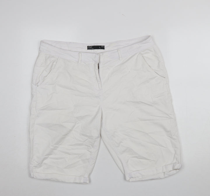 St. Bernard for Dunnes Stores Women's White Size 16 Bermuda Shorts