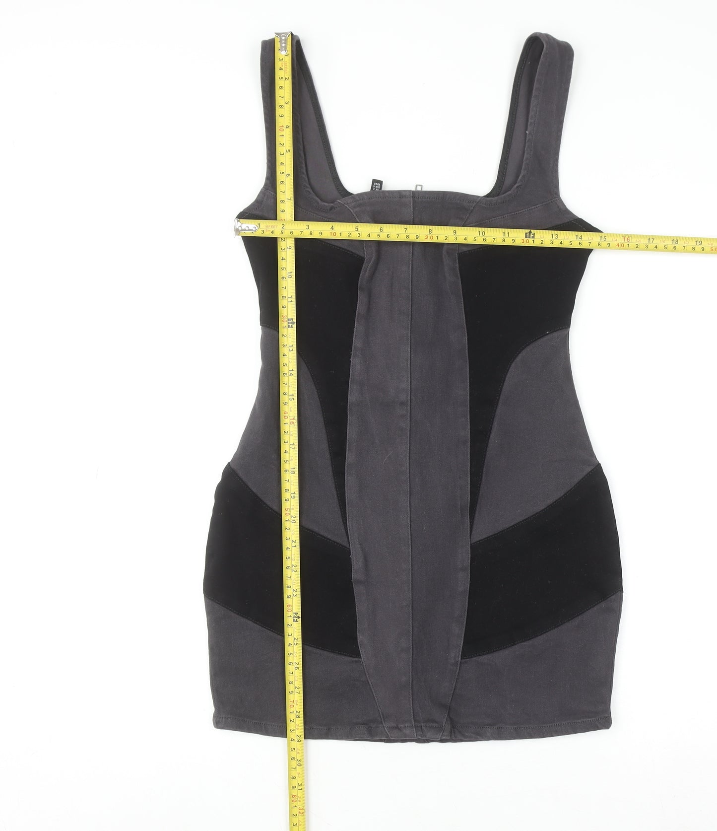 PrettyLittleThing Women’s Grey Bodycon Dress UK 8 Sleeveless Zip Stretch Short