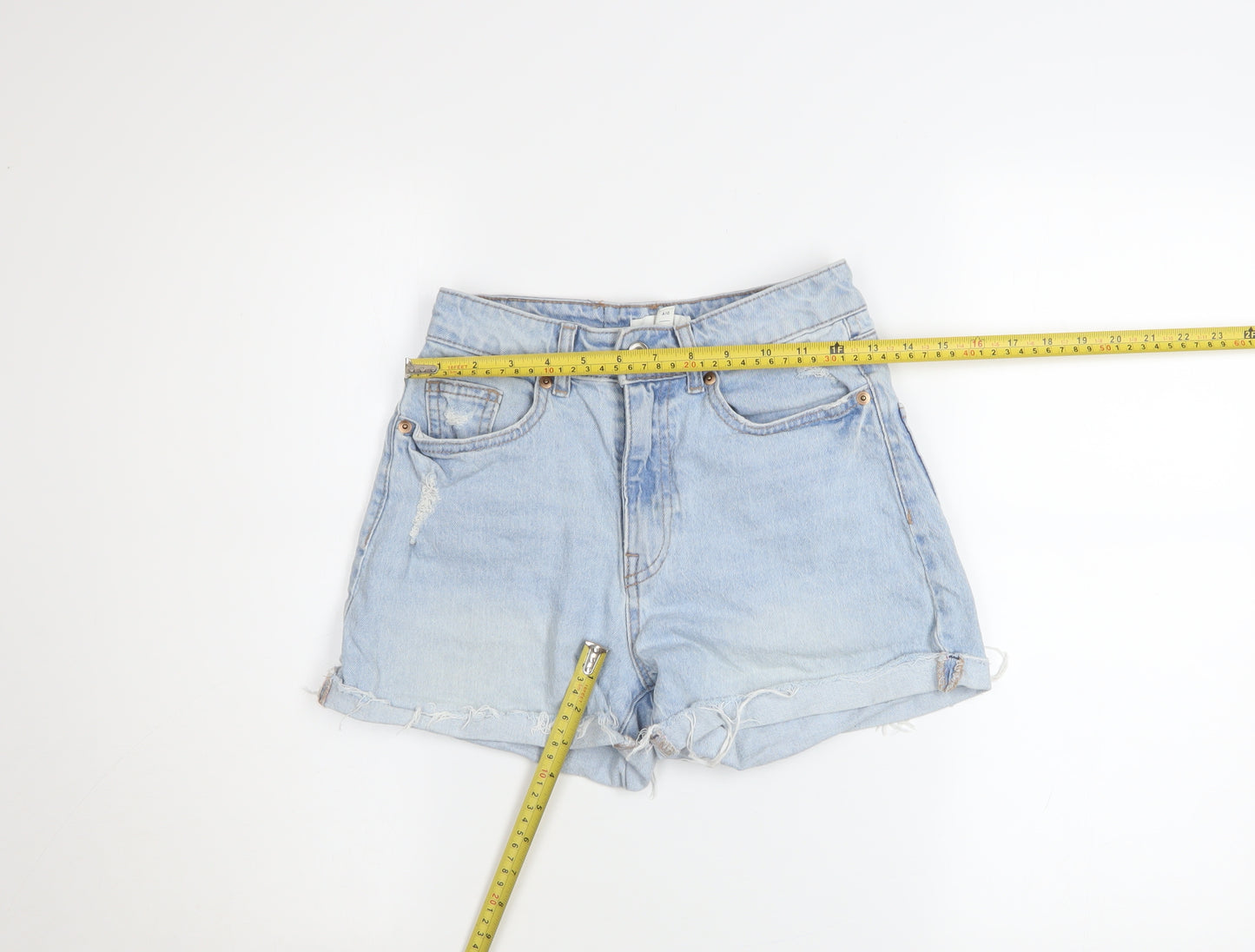H&M Women Blue Size 8 High Rise Mom Denim Shorts