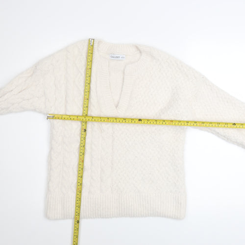Gallery Women’s Ivory Cable Knit V-Neck Jumper Size S