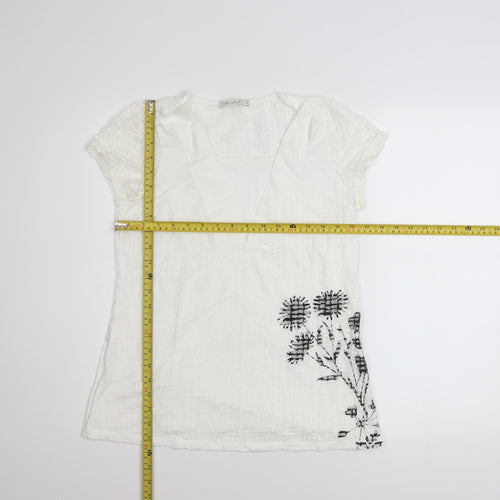 Maloka Women White Embroidered Floral Tunic Blouse Size 10