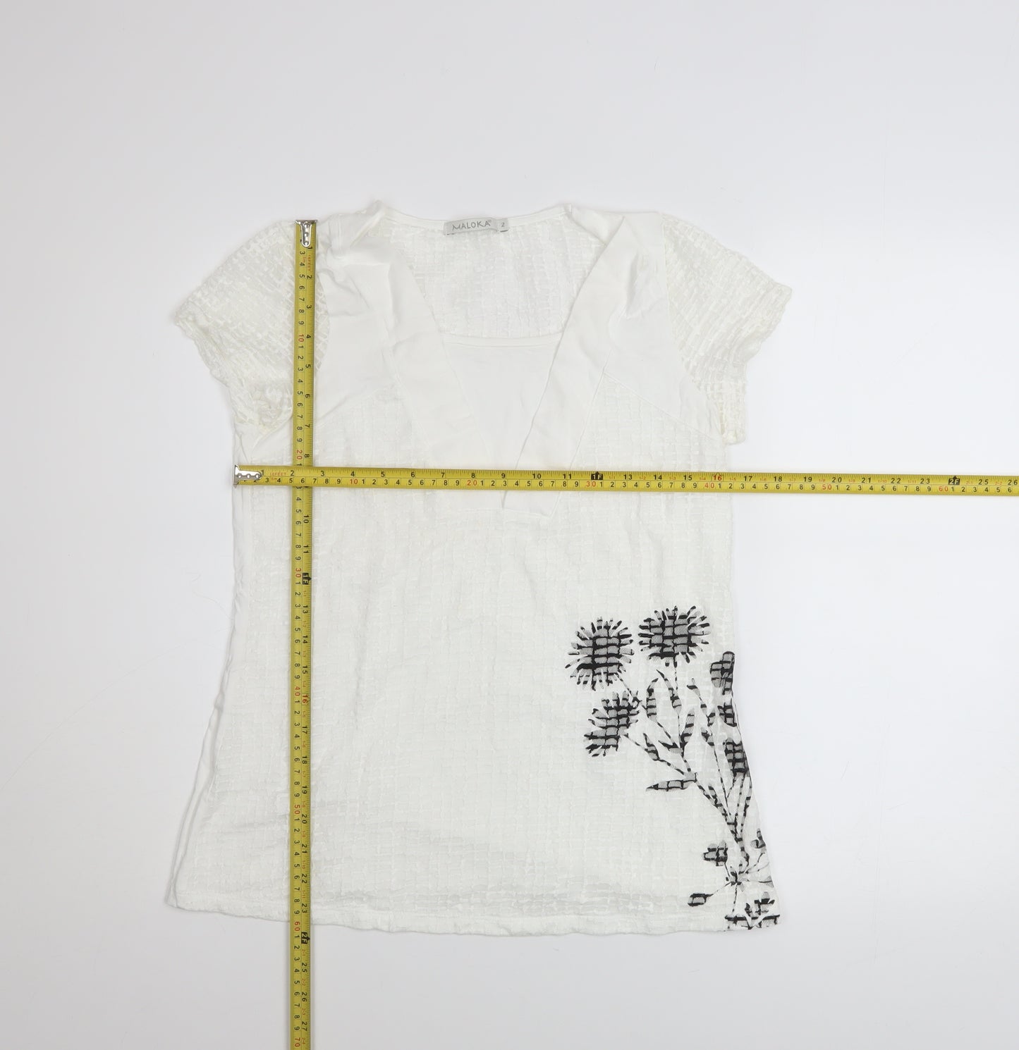 Maloka Women White Embroidered Floral Tunic Blouse Size 10