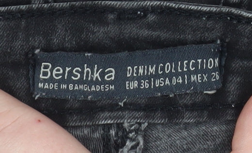 Bershka Women Black Size 8 High-Waisted Cut-Off Denim Shorts