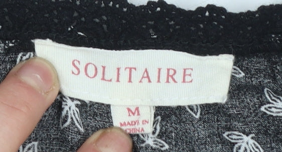 Solitaire Women’s Black Floral Crochet Sleeveless Blouse M