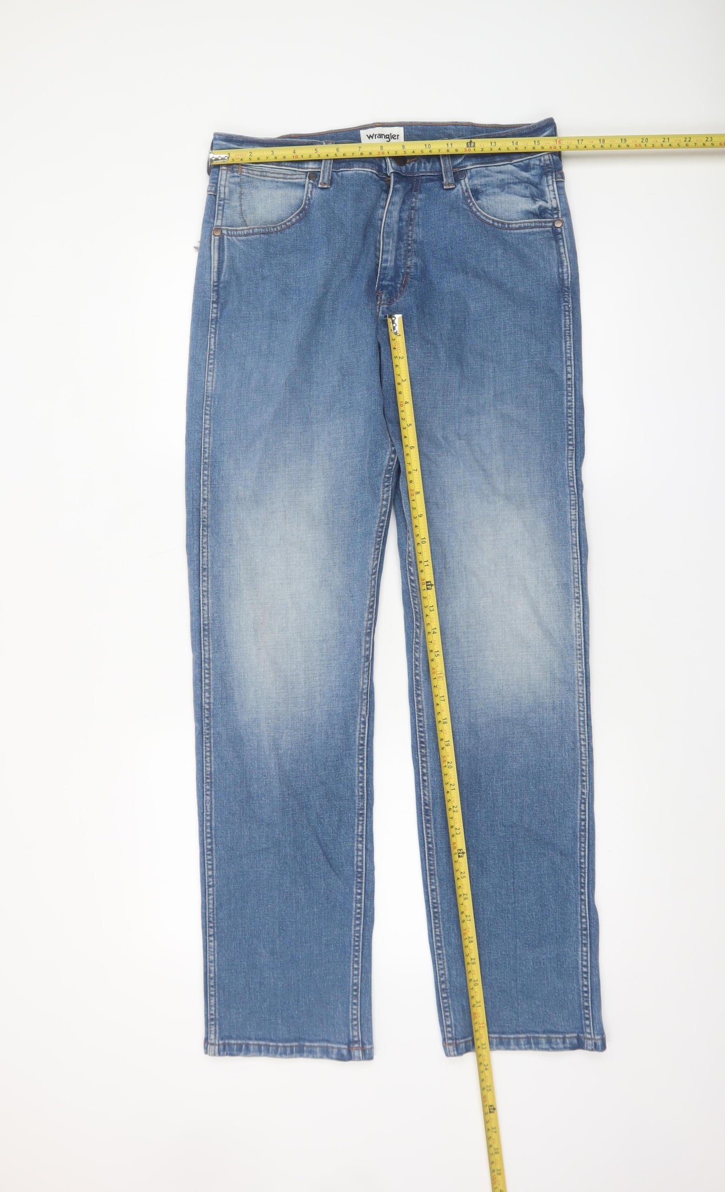 Wrangler Men’s Blue 30x32 Relaxed Straight Denim Jeans