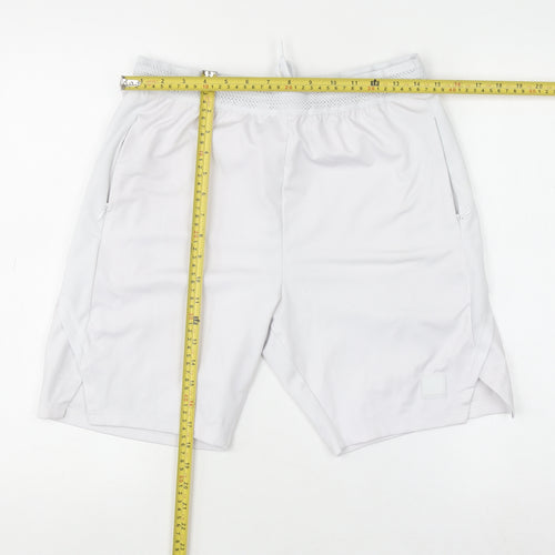 MAN Active Men’s White Regular Fit Sweat Shorts Size M