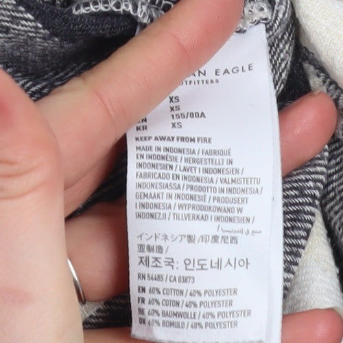 American Eagle Women's Black Check Flannel Button-Up Shirt XS