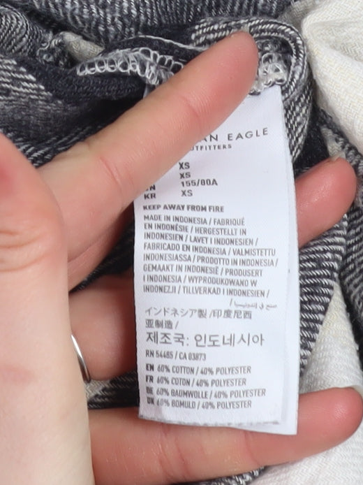 American Eagle Women's Black Check Flannel Button-Up Shirt XS