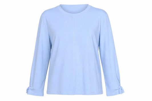Front view of Great Plains Women Blue Pullover Sweatshirt, size 14 L, Long Sleeve