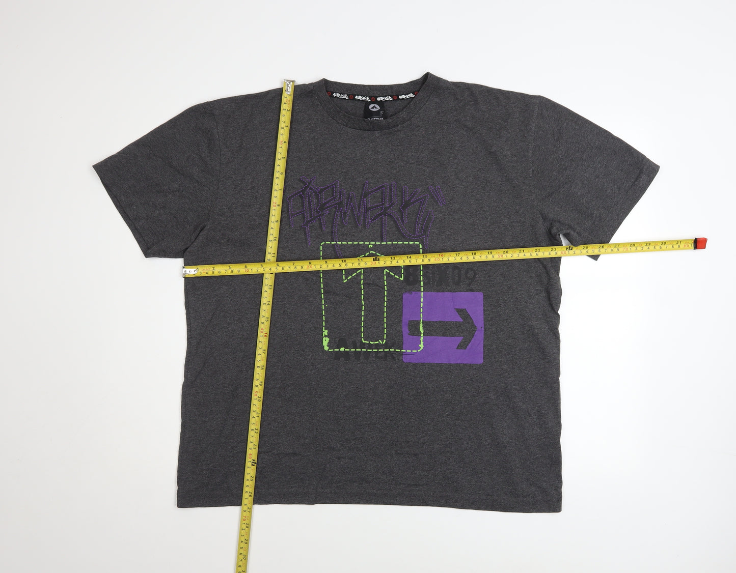 Airwalk Unisex Grey Graphic T-Shirt L Basic Casual Short Sleeve