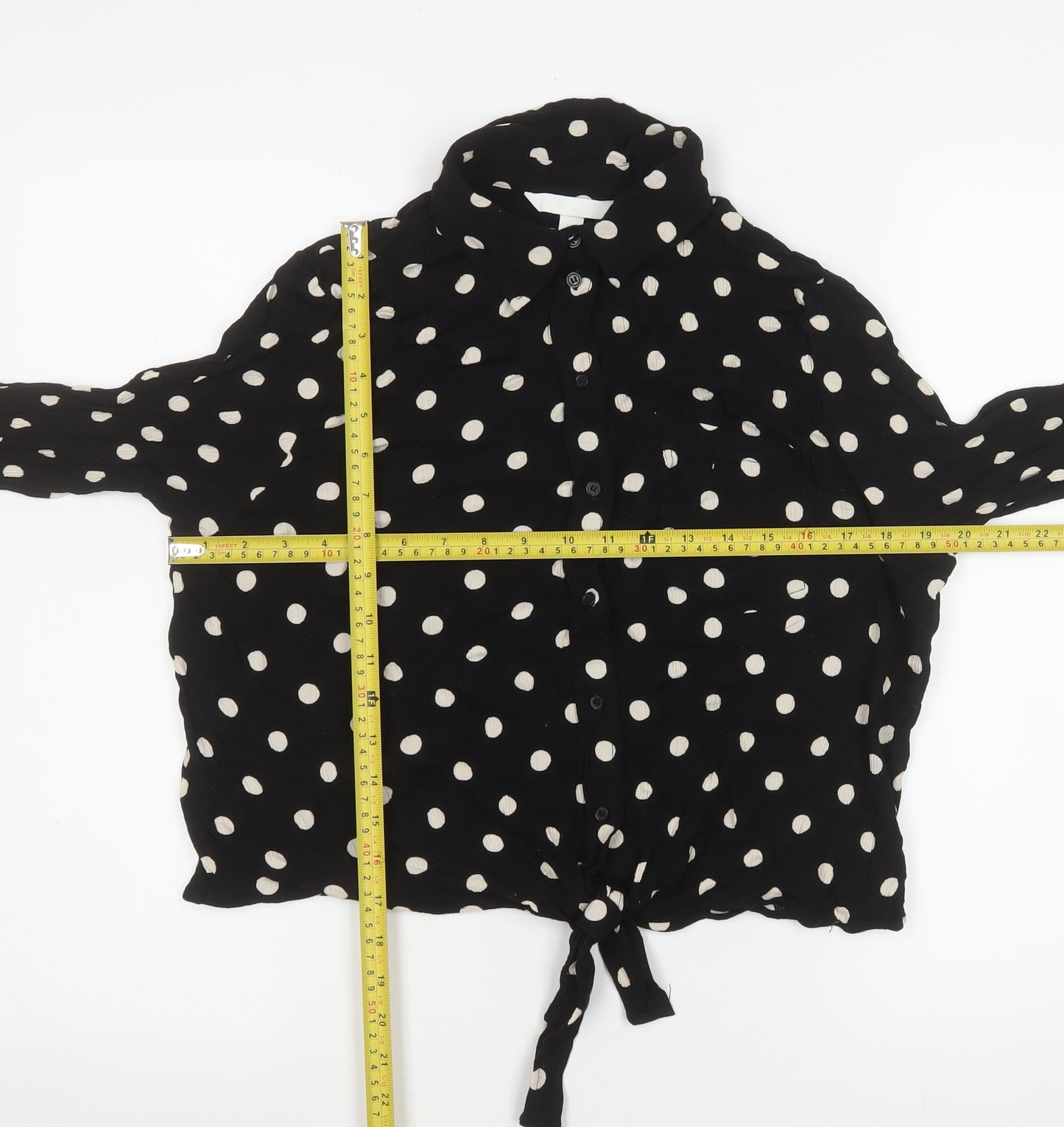 H&M Women Black Polka Dot Cropped Button-Up Shirt M
