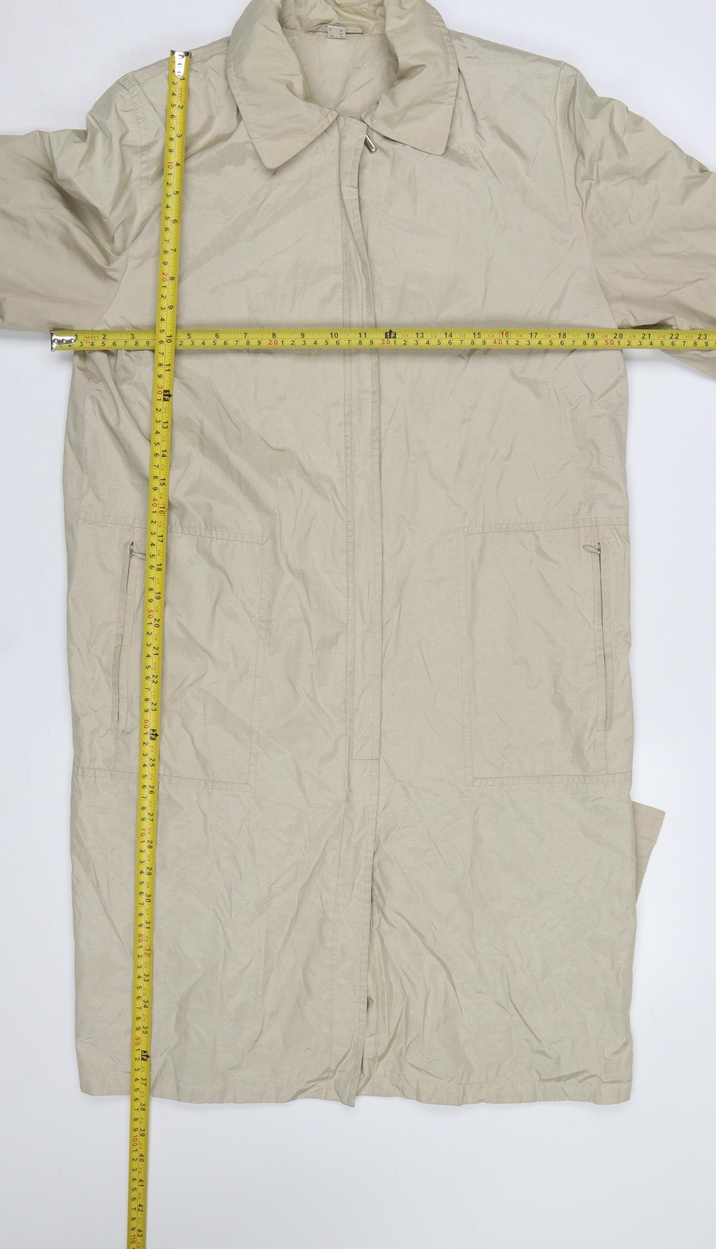 Daywear Womens Beige Long Rain Coat Size 12 Lightweight Zip Jacket