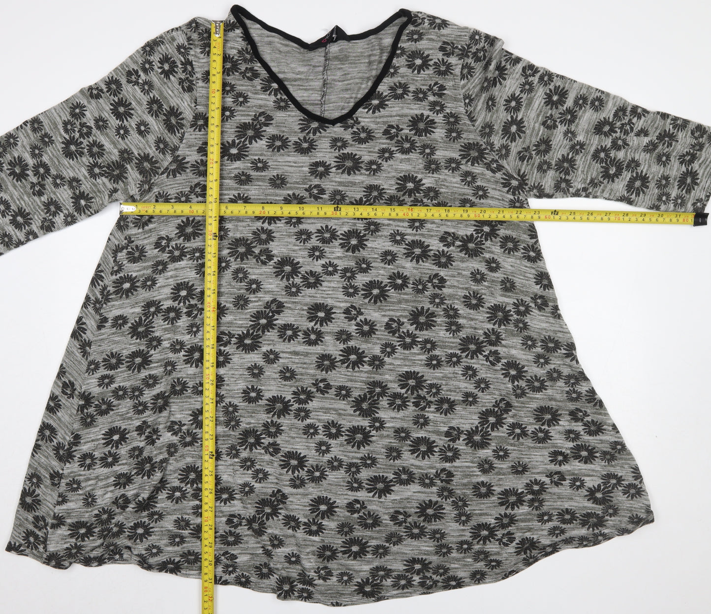 Yours Womens Grey Floral Tunic Top UK 20 Relaxed Fit 3/4 Sleeve