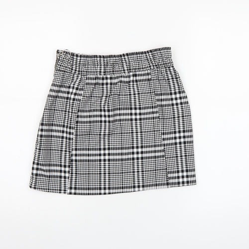 Bershka Women Black Check A-Line Short Skirt Size M