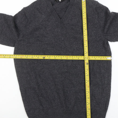 Banana Republic Men’s Grey M V-Neck Extra Fine Merino Wool Jumper