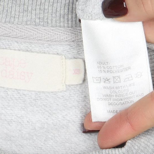 Sugar & Daisy Womens Grey Llama Embroidered Pullover Sweatshirt M