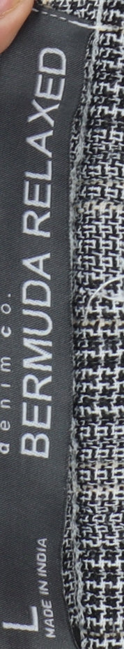 Denim Co. Men's Grey Check Bermuda Relaxed Shorts L