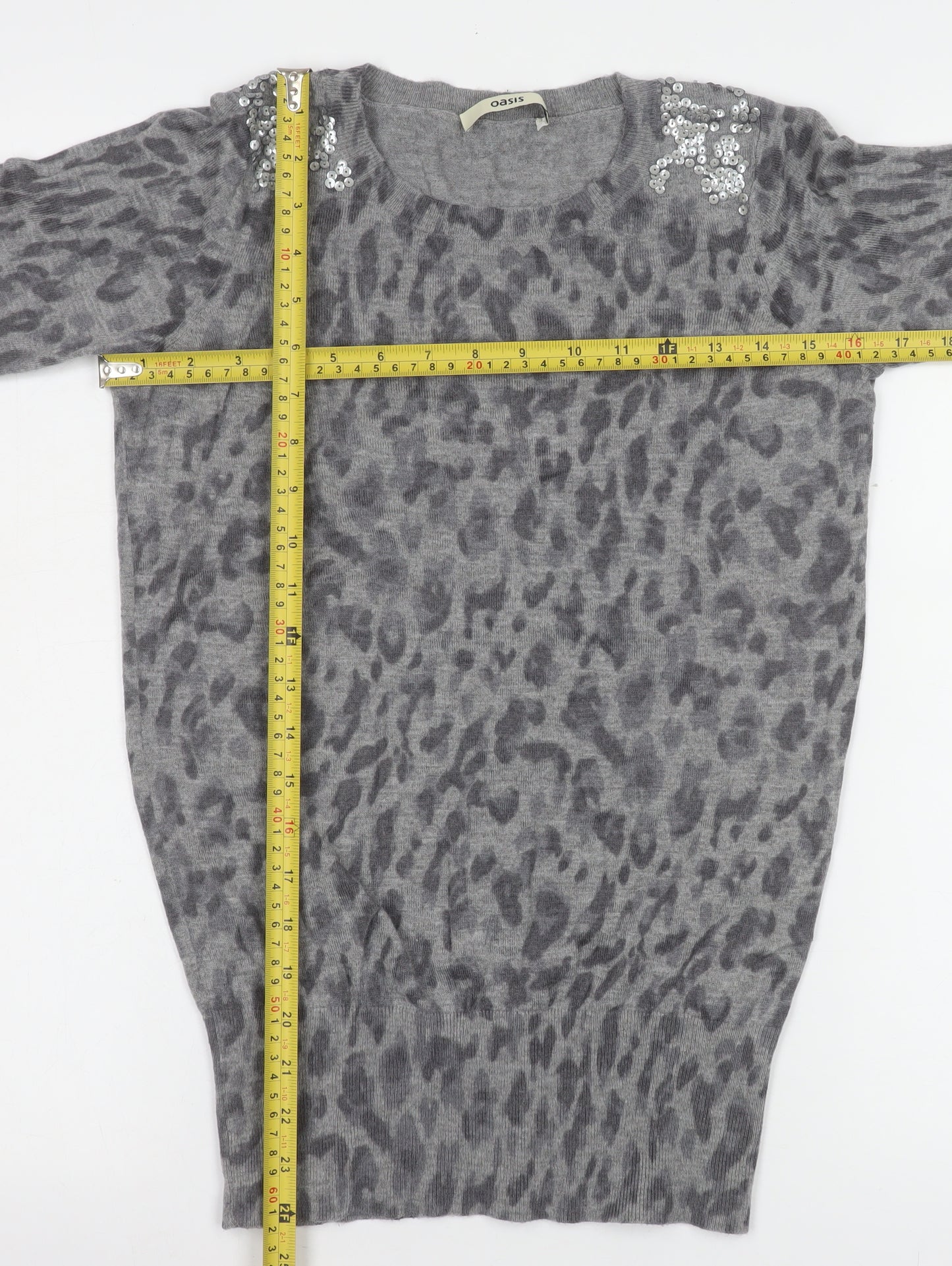 Oasis Women’s Grey Animal Print Sequin Shoulder Wool Blend Long Sleeve Top Size S