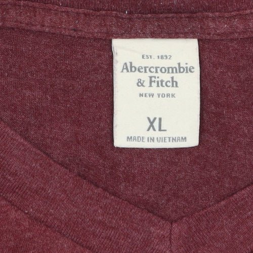 Abercrombie & Fitch Men's Red XL V-Neck Short Sleeve T-Shirt