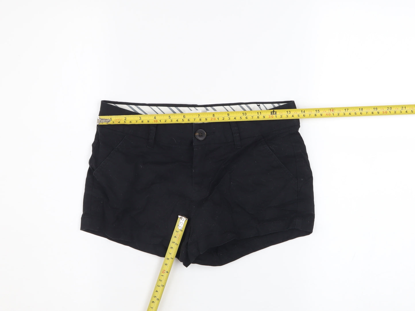 No Boundaries Women's Black Chino Shorts Size 4 Stretch Cotton