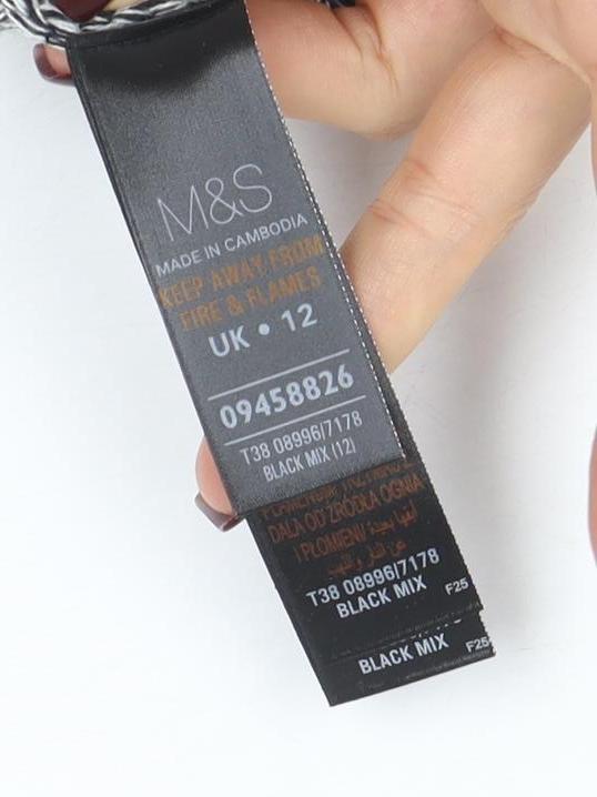 Marks and Spencer Women’s Black Mix Polar Bear Jumper Size 12 Knit Pullover